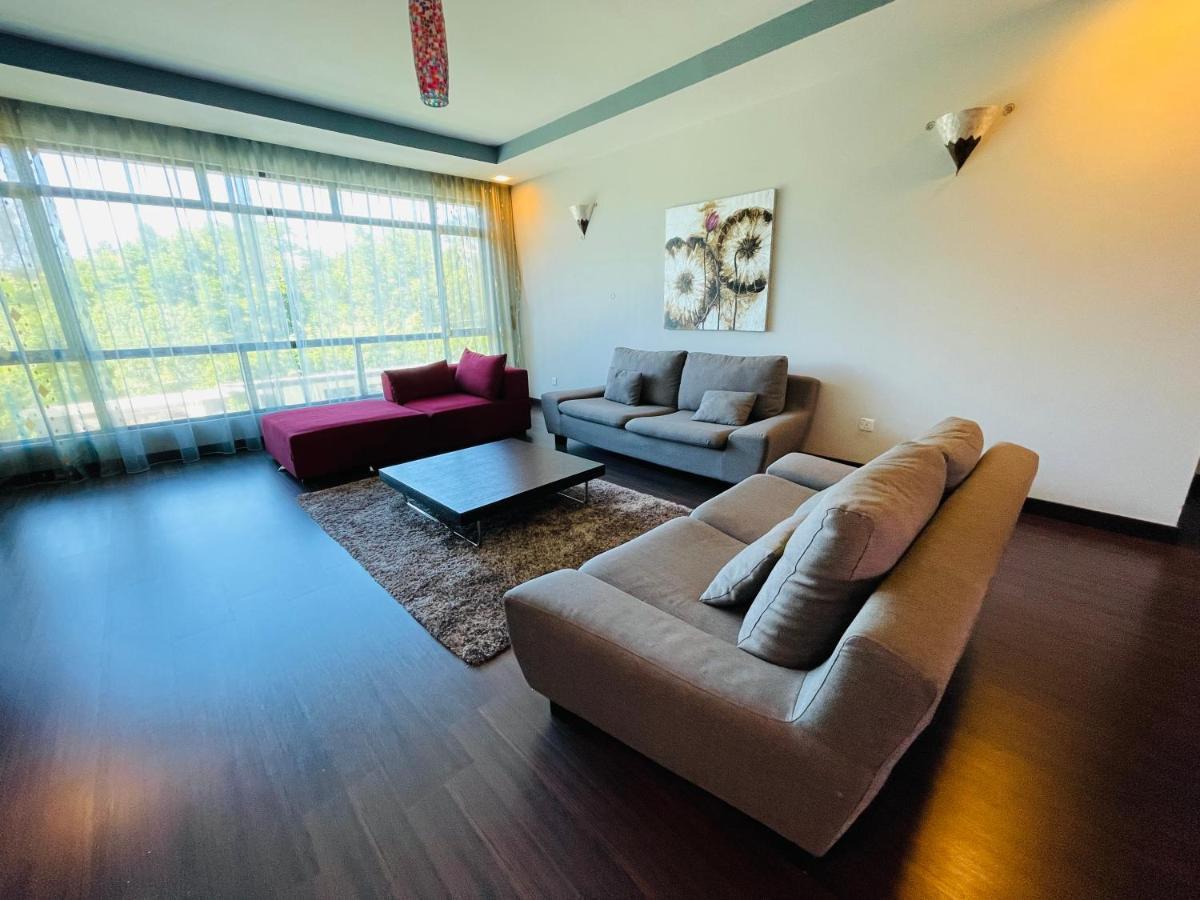 Aa Residen Luxury Condo Homestay 18Mins Walk Tanjung Aru Beach & Golf Course, Not Beach Side Resort Kota Kinabalu Dış mekan fotoğraf